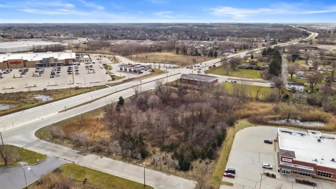 Photo 1 of Land for sale at 7626 Green Bay Road Road, Kenosha, WI 53142 | MLS# 1955578 | Listing updated on 2026-07-12