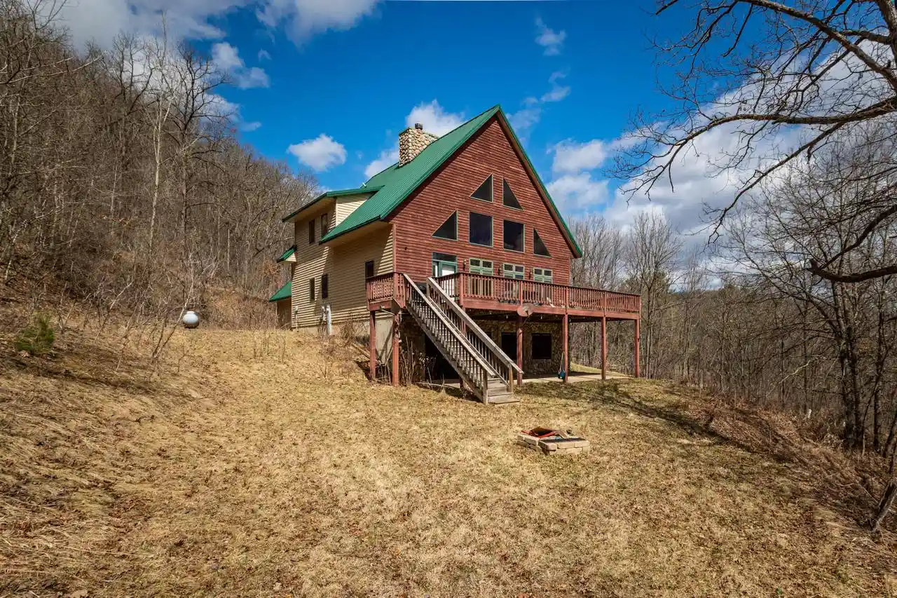 Homes for sale in Soldiers Grove, WI | 10235 Tavern Road Road, Soldiers Grove, WI 54655 | MLS# 1955581