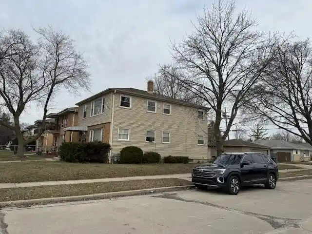 Homes for sale in Milwaukee, WI | 8600 W Hampton Avenue Avenue #8602, Milwaukee, WI 53225 | MLS# 1955724