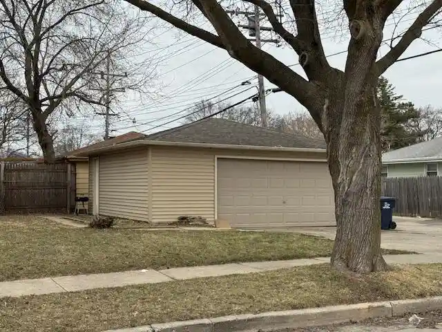 Homes for sale in Milwaukee, WI | 8600 W Hampton Avenue Avenue #8602, Milwaukee, WI 53225 | MLS# 1955724