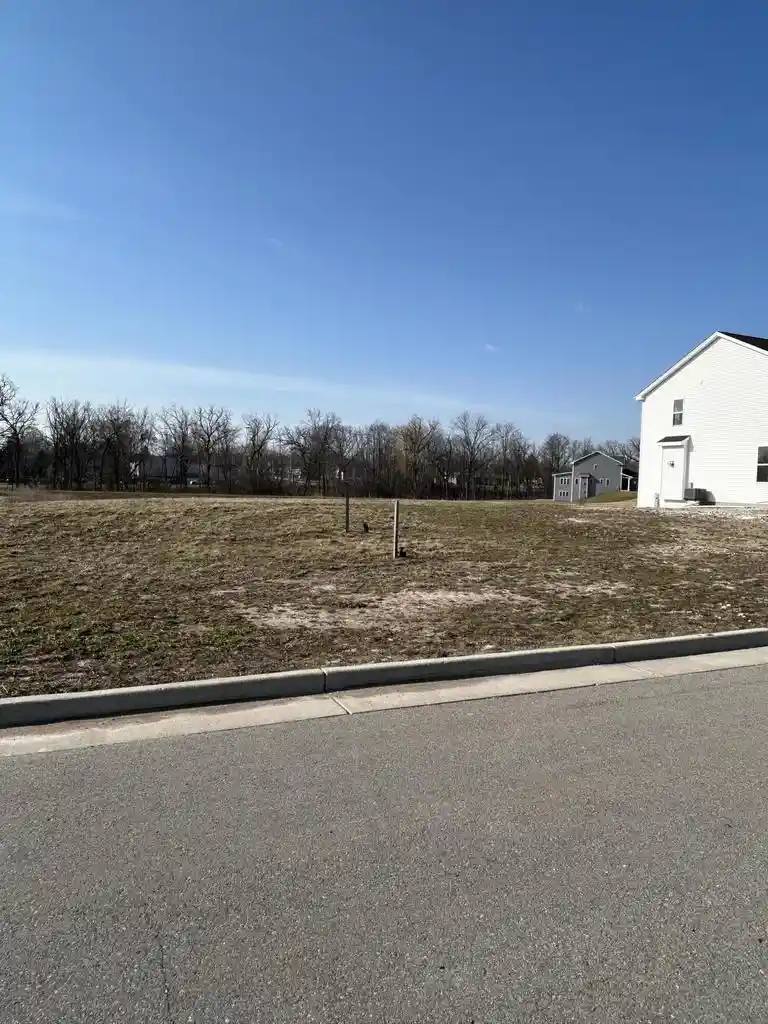 Homes for sale in Union Grove, WI | 1065 5Th Avenue Avenue #Lt35, Union Grove, WI 53182 | MLS# 1955732