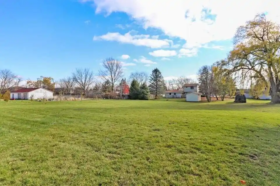 Homes for sale in Elkhorn, WI | Lt2 Getzen Pl Pl, Elkhorn, WI 53121 | MLS# 1955802