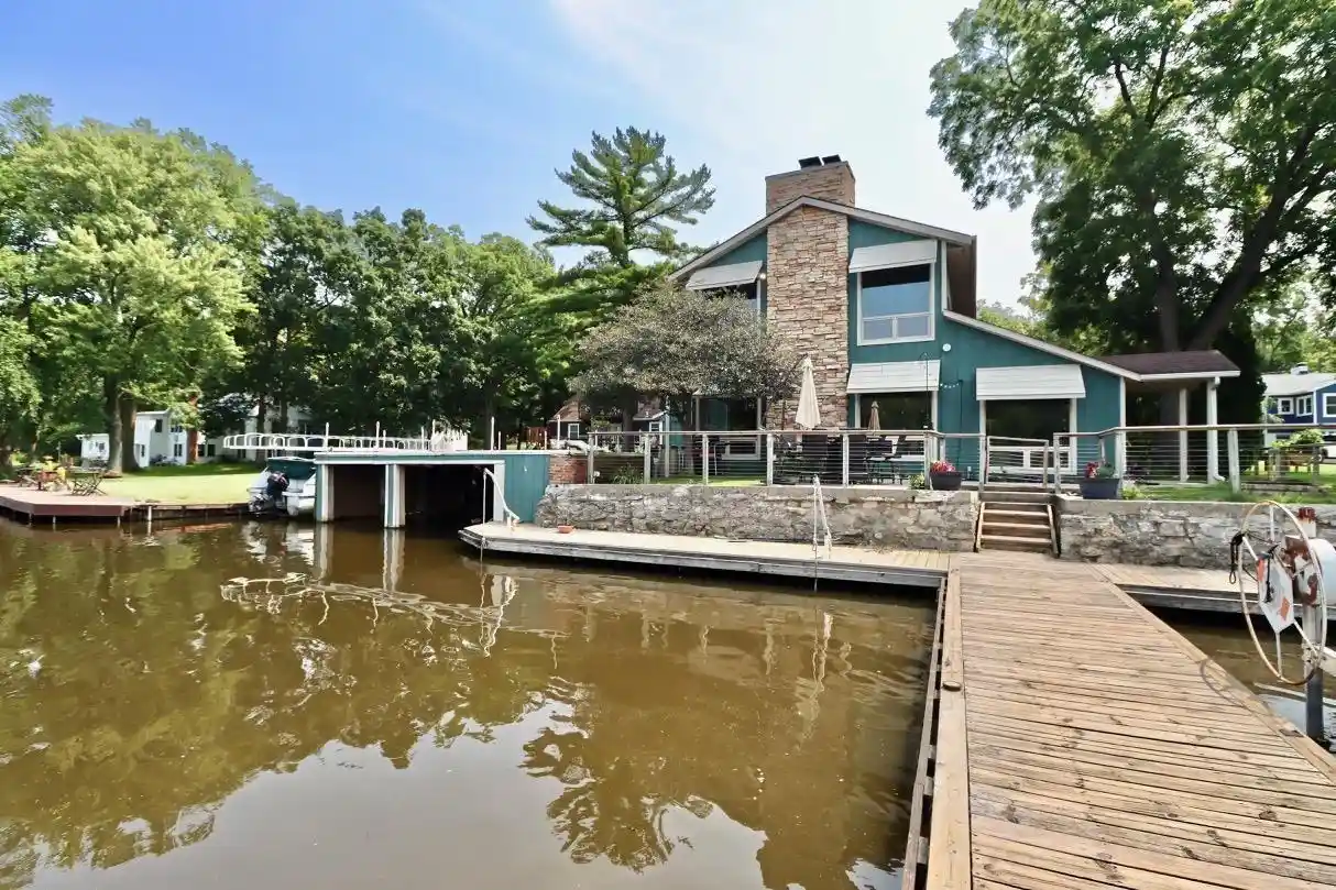 Homes for sale in Beloit, WI | 2870 S Riverside Dr Dr, Beloit, WI 53511 | MLS# 2019609