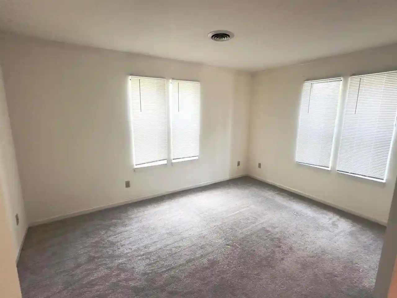 2nd image of 922 Harbor House Dr Dr #3, Madison, WI 53719 | MLS# 2019613