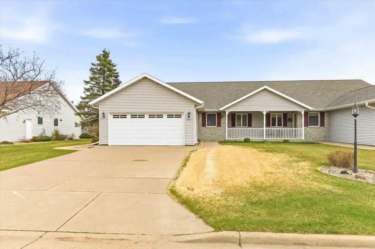 Homes for sale in Wisconsin Rapids, WI | 4641 Ridgeview Court Court, Wisconsin Rapids, WI 54494 | MLS# 22601263