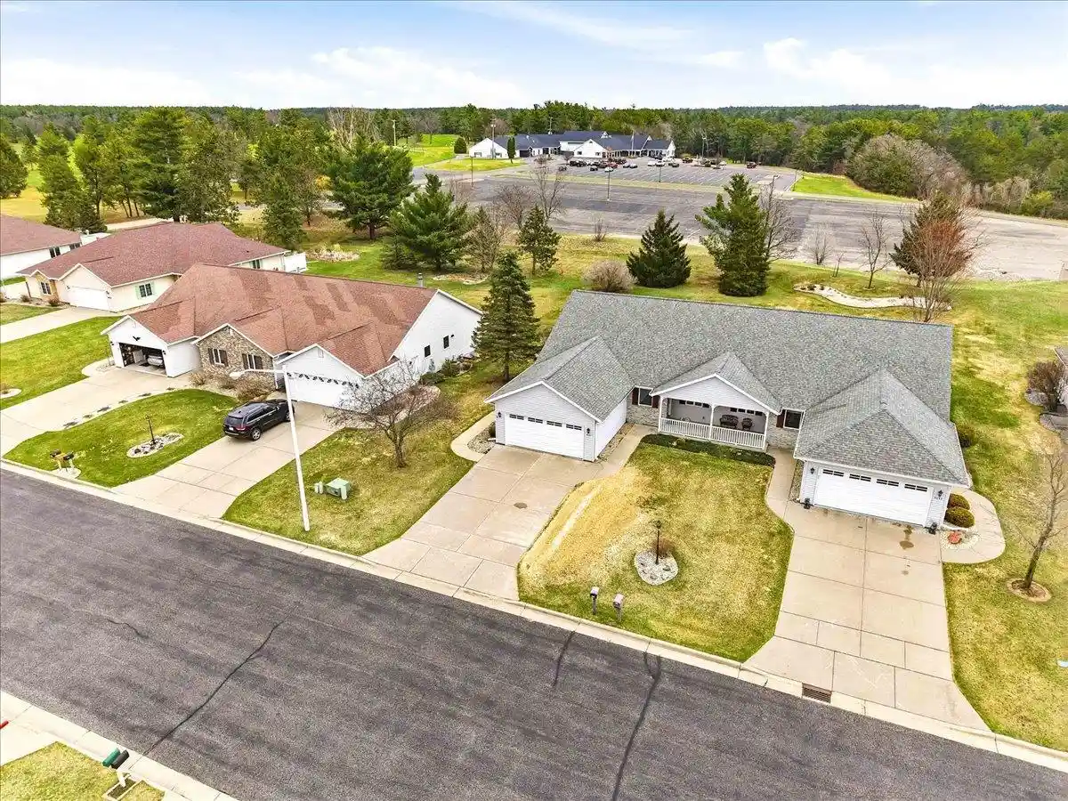 Homes for sale in Wisconsin Rapids, WI | 4641 Ridgeview Court Court, Wisconsin Rapids, WI 54494 | MLS# 22601263
