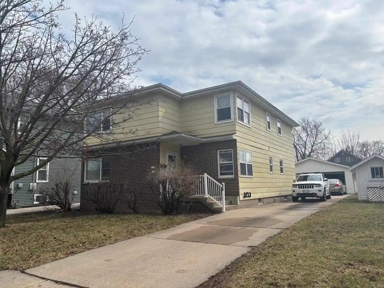 Homes for sale in Oshkosh, WI | 919 Bismarck Avenue Avenue, Oshkosh, WI 54902 | MLS# 50323006