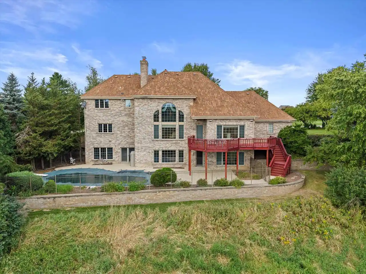 1st image of 19475 Summerhill Lane Lane, Brookfield, WI 53045 | MLS# 1956046