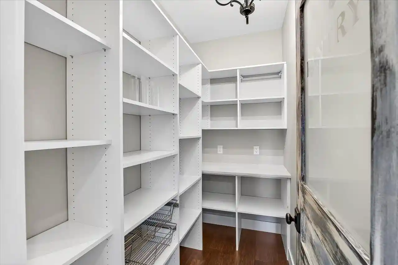 3rd image of 6210 Amethyst Dr Dr, Waunakee, WI 53597 | MLS# 2019724