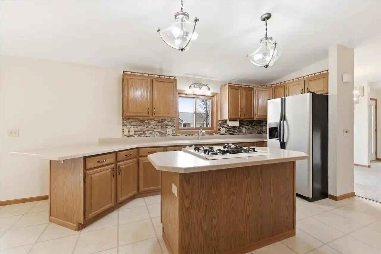 3rd image of 5235 Chesapeake Court Court, Oshkosh, WI 54901 | MLS# 50323027
