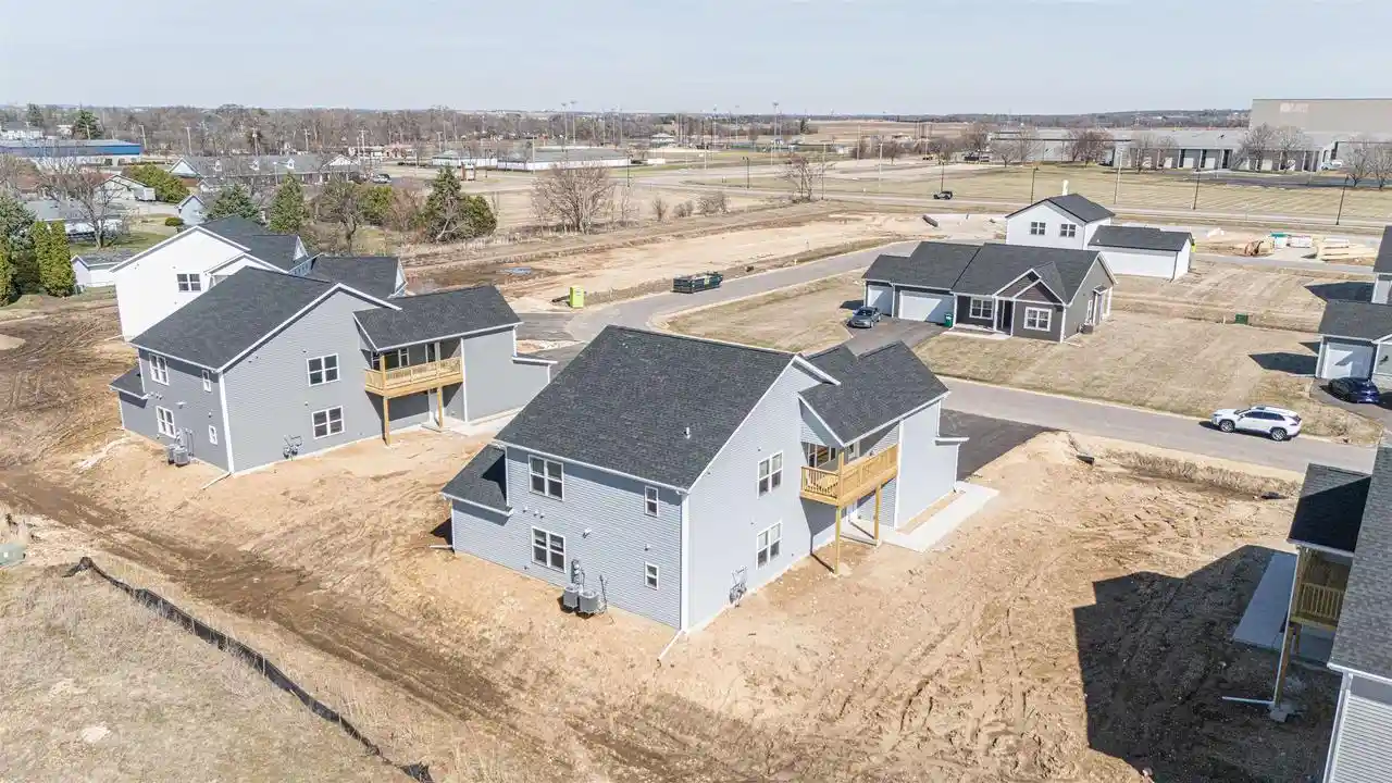 Homes for sale in Beloit, WI | 1822 1824 W Kyle Circle Circle, Beloit, WI 53511 | MLS# 2019776