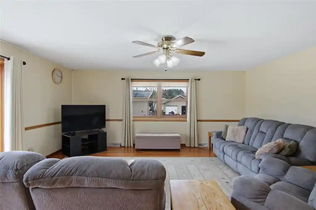 5th image of 704 Phillips Avenue Avenue, Ladysmith, WI 54848 | MLS# 1599677