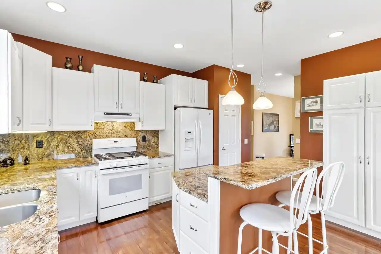 Homes for sale in Middleton, WI | 5501 Sandhill Dr Dr, Middleton, WI 53562 | MLS# 2019849