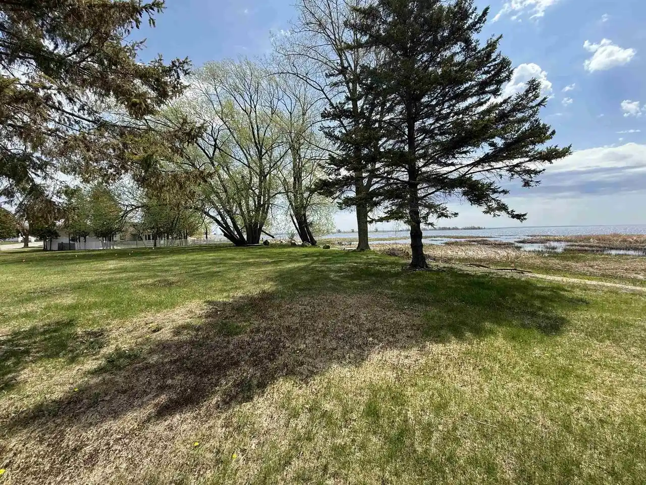 Homes for sale in Marinette, WI | 141 W Bayshore Street Street, Marinette, WI 54143 | MLS# 50323115