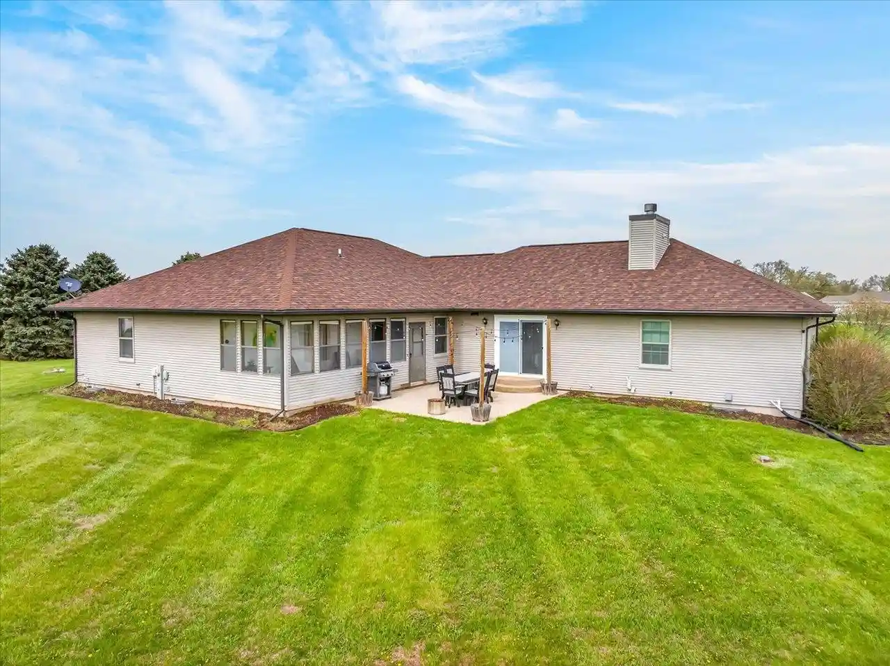 Homes for sale in Brodhead, WI | N4171 Country Club Dr Dr, Brodhead, WI 53520 | MLS# 2019907