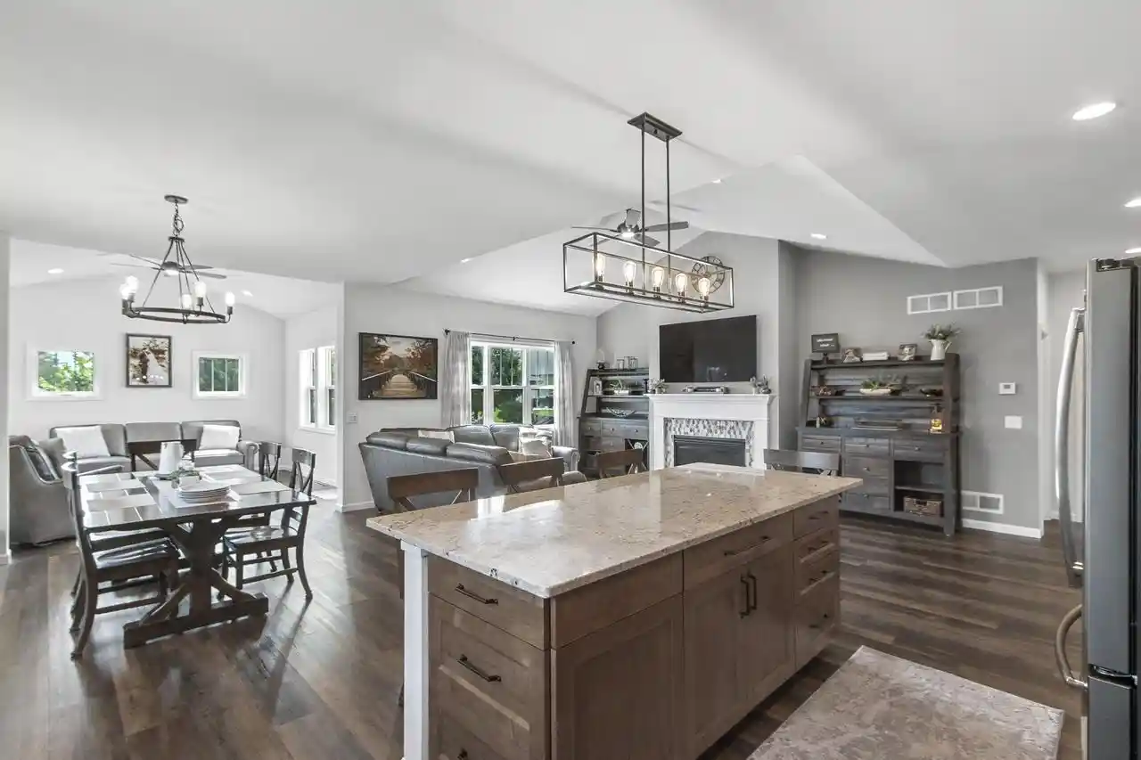 3rd image of 107 Cobblestone Dr Dr, Lodi, WI 53555 | MLS# 2019920