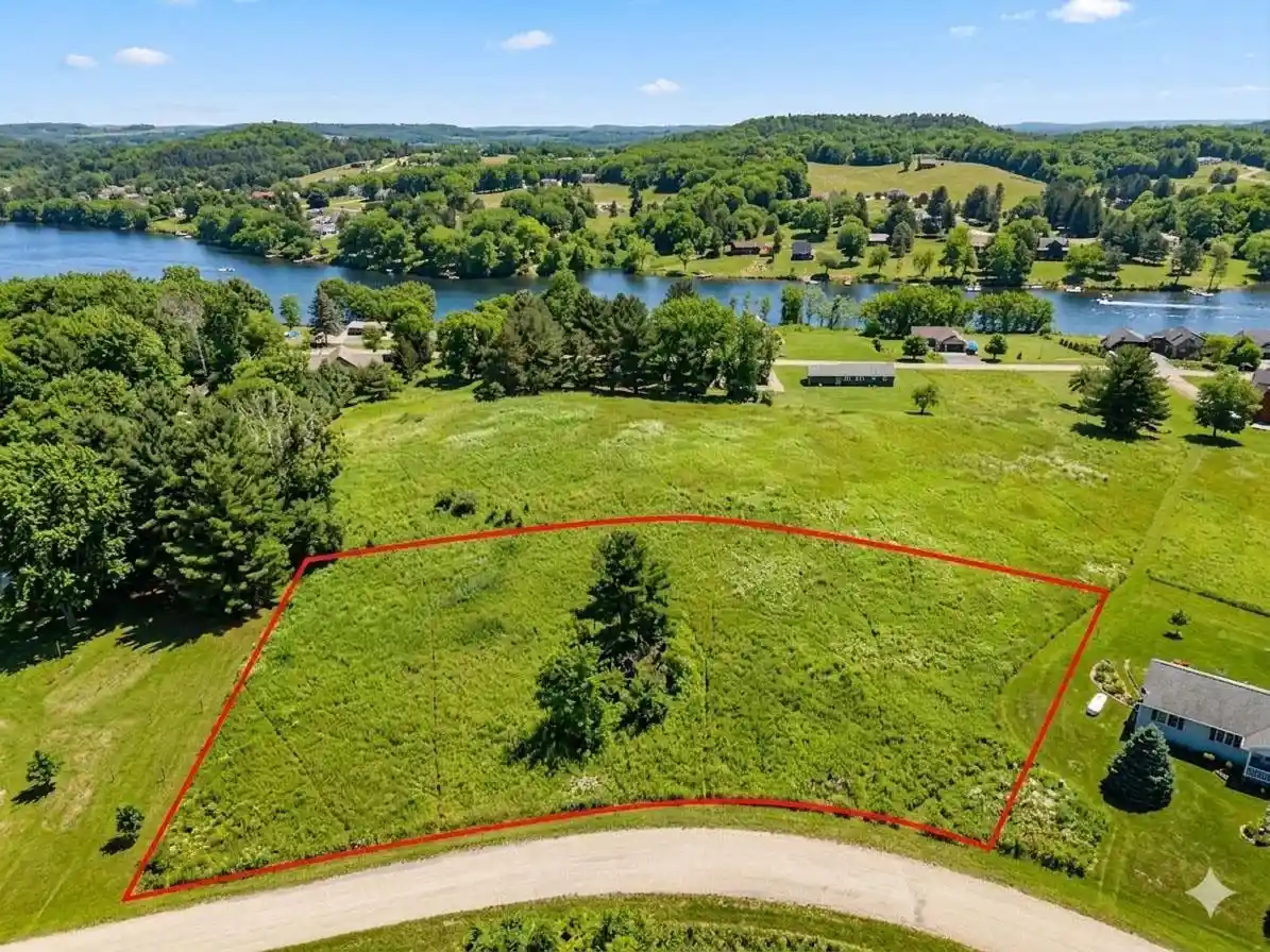 Homes for sale in La Valle, WI | L483 484 Summit Point Dr Dr, La Valle, WI 53941 | MLS# 2019924