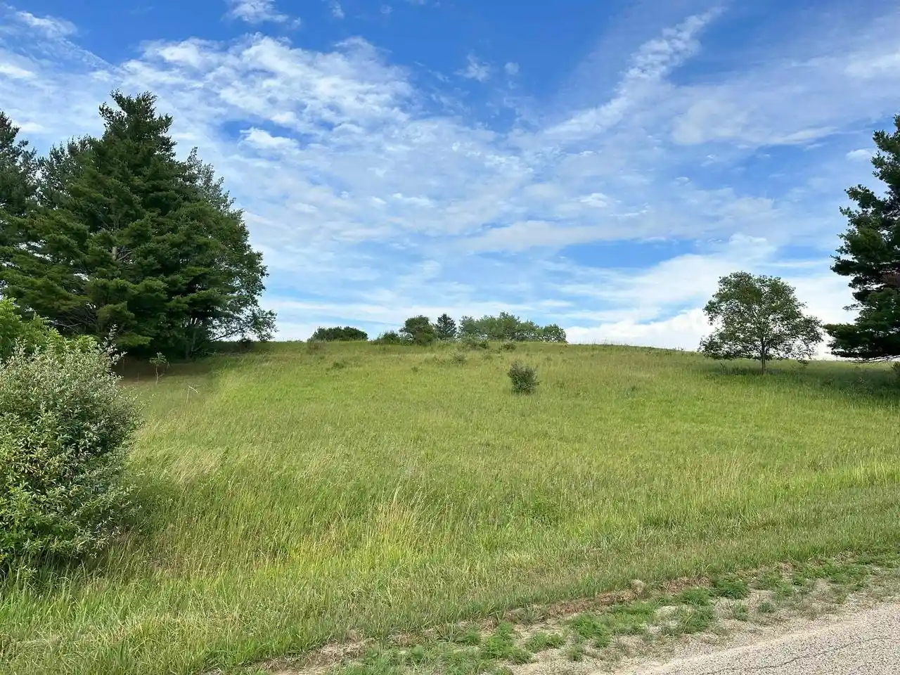 Homes for sale in La Valle, WI | L483-484 Summit Point Dr Dr, La Valle, WI 53941 | MLS# 2019924