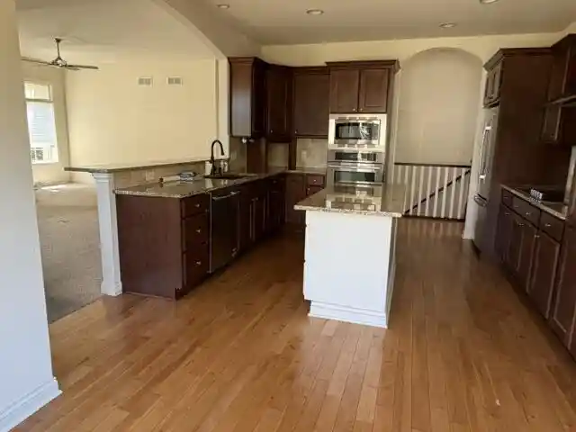image of 6837 W Greyhawk Court Court, Franklin, WI 53132 | MLS# 1956407