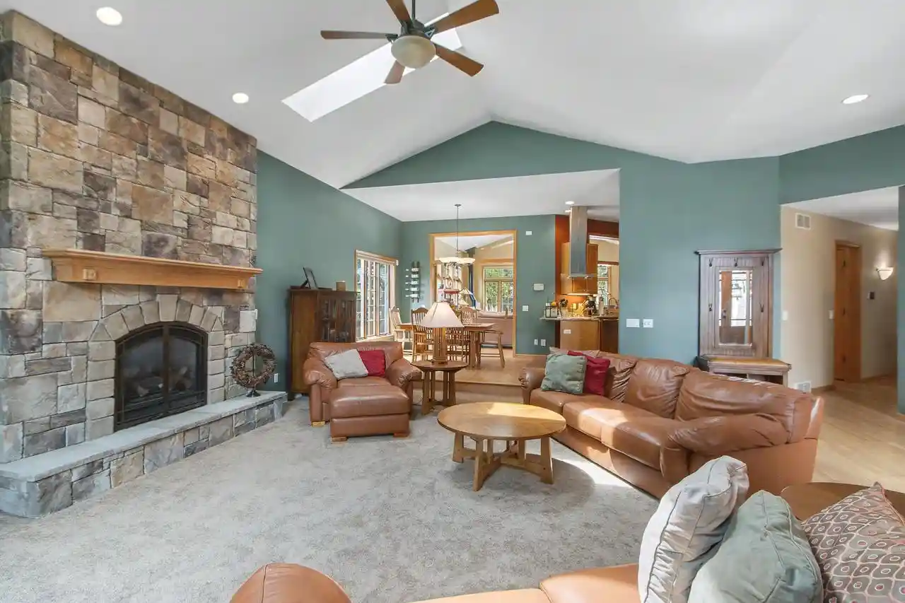 5th image of 10 Vienna Circle Circle, Madison, WI 53718 | MLS# 2019930