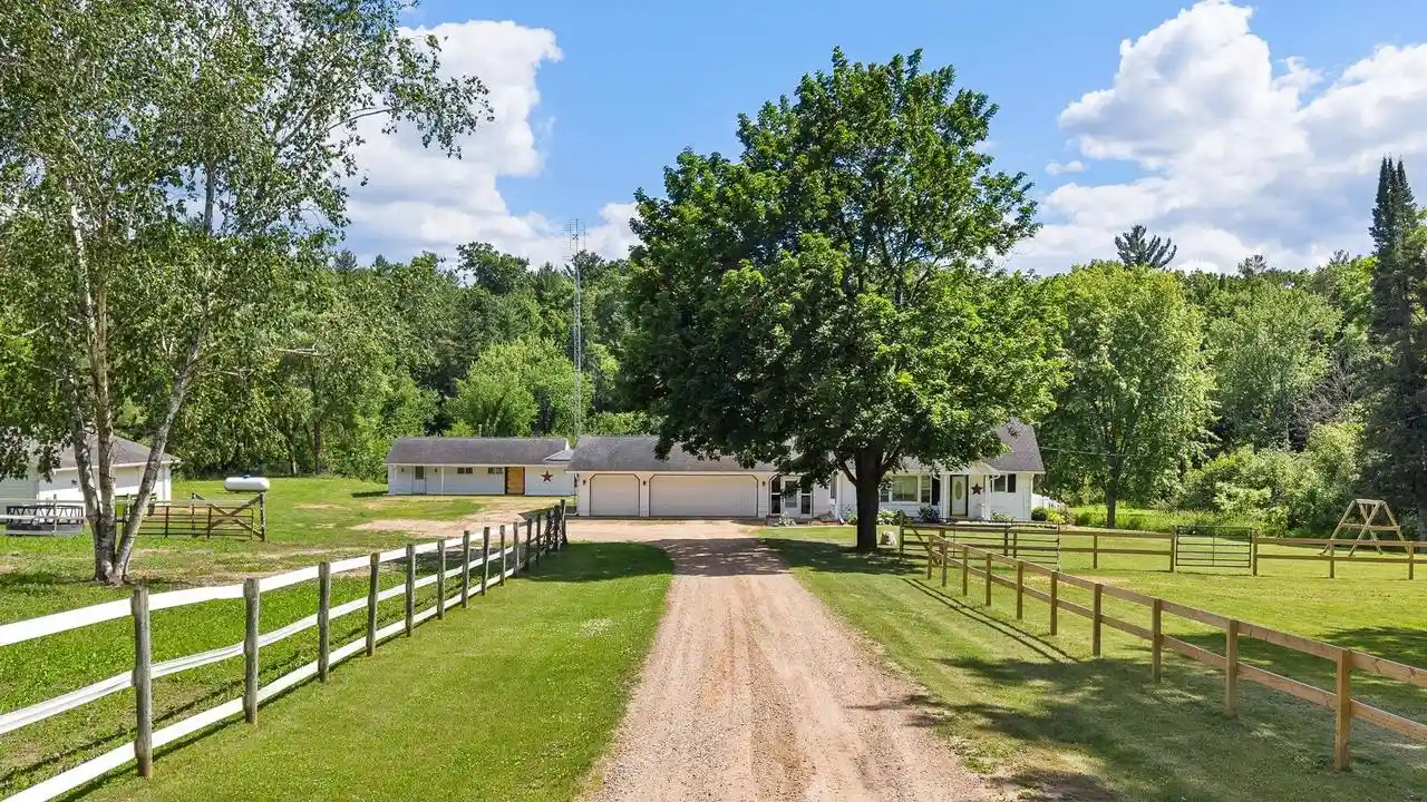 Homes for sale in Wisconsin Dells, WI | 1135 County Road K Road Road, Wisconsin Dells, WI 53965 | MLS# 2019938