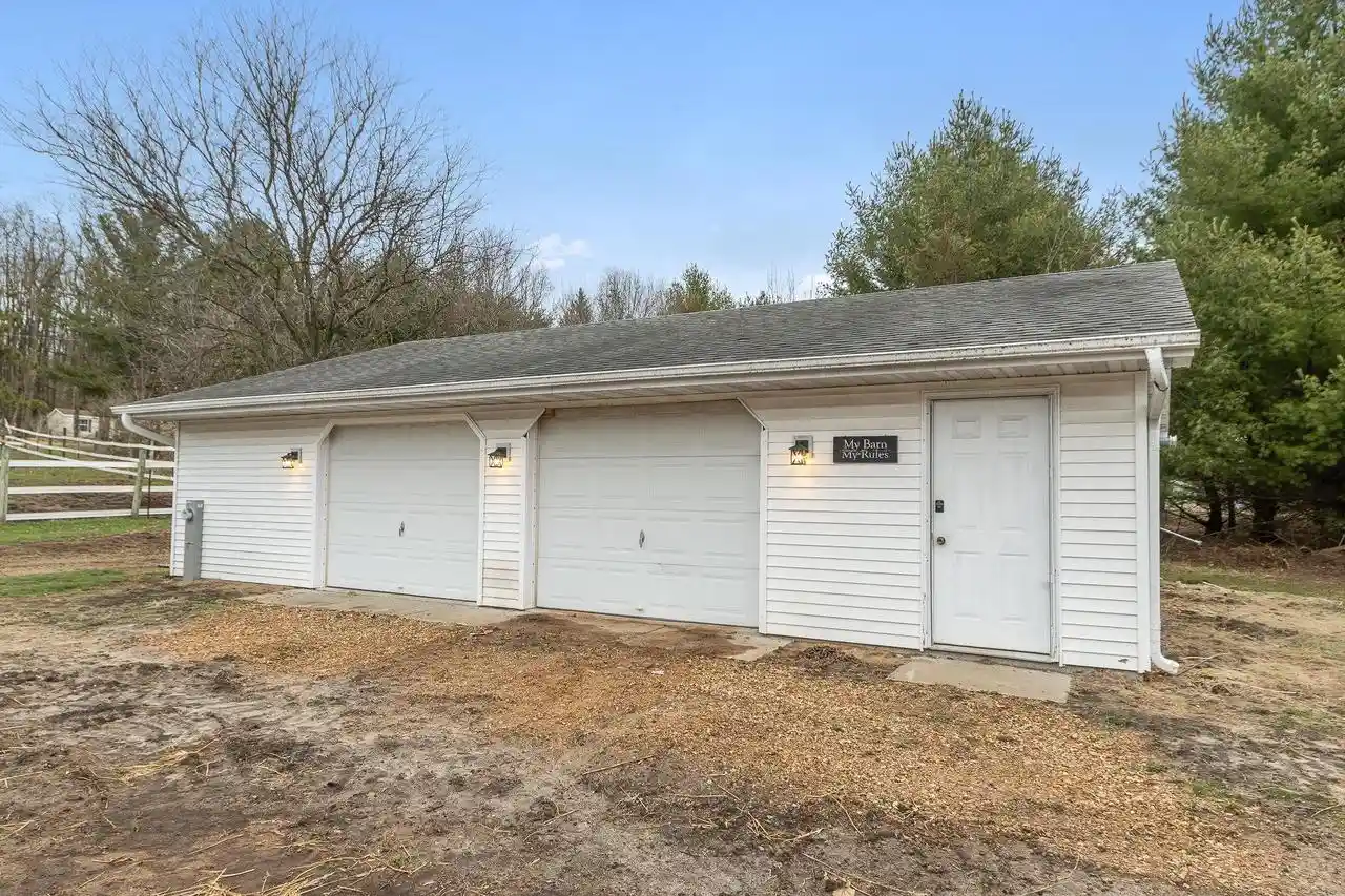 Homes for sale in Wisconsin Dells, WI | 1135 County Road K Road Road, Wisconsin Dells, WI 53965 | MLS# 2019938