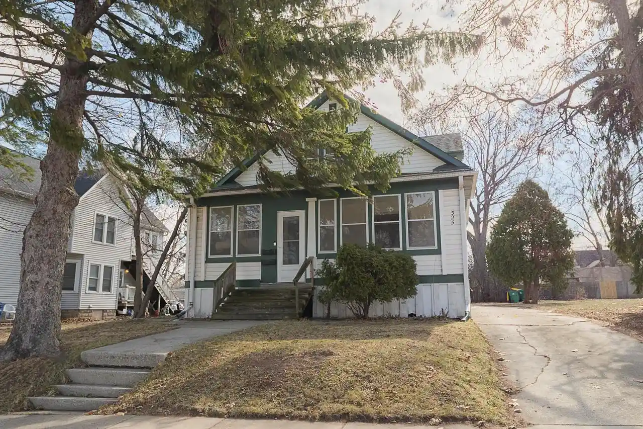Homes for sale in Green Bay, WI | 525 S Quincy Street Street, Green Bay, WI 54301 | MLS# 50323122