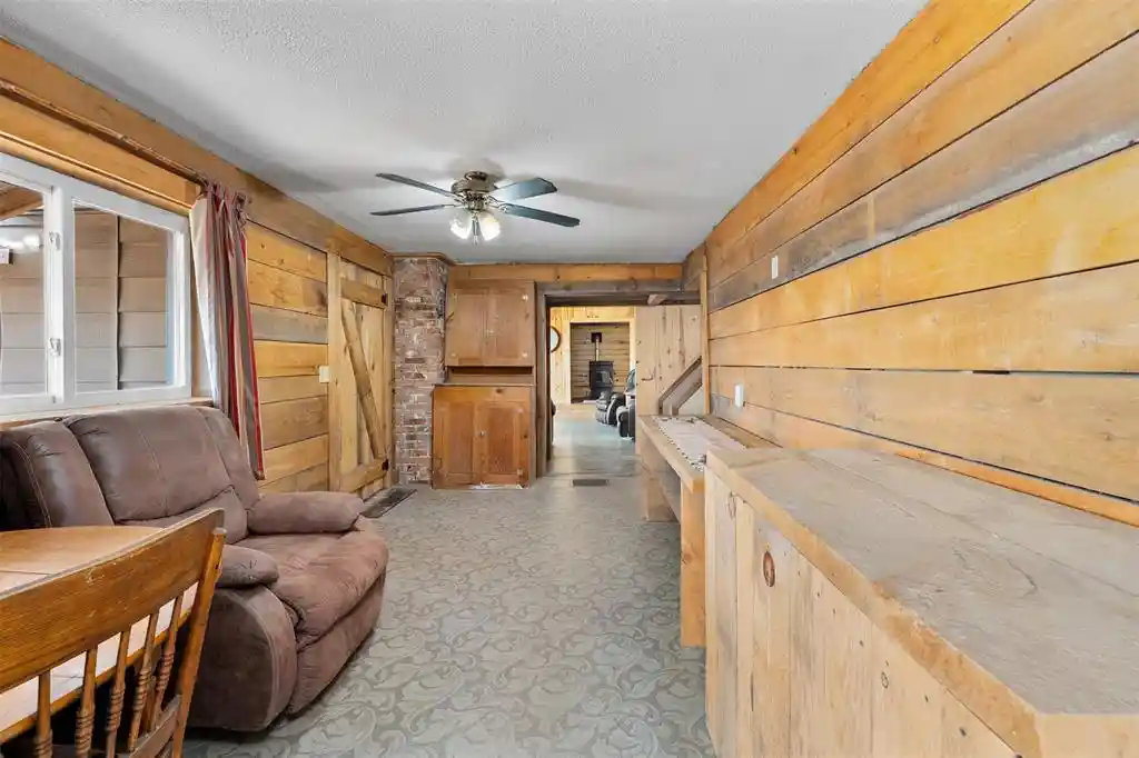 2nd image of 12095 County Hwy Ee, Cadott, WI 54727 | MLS# 1599697