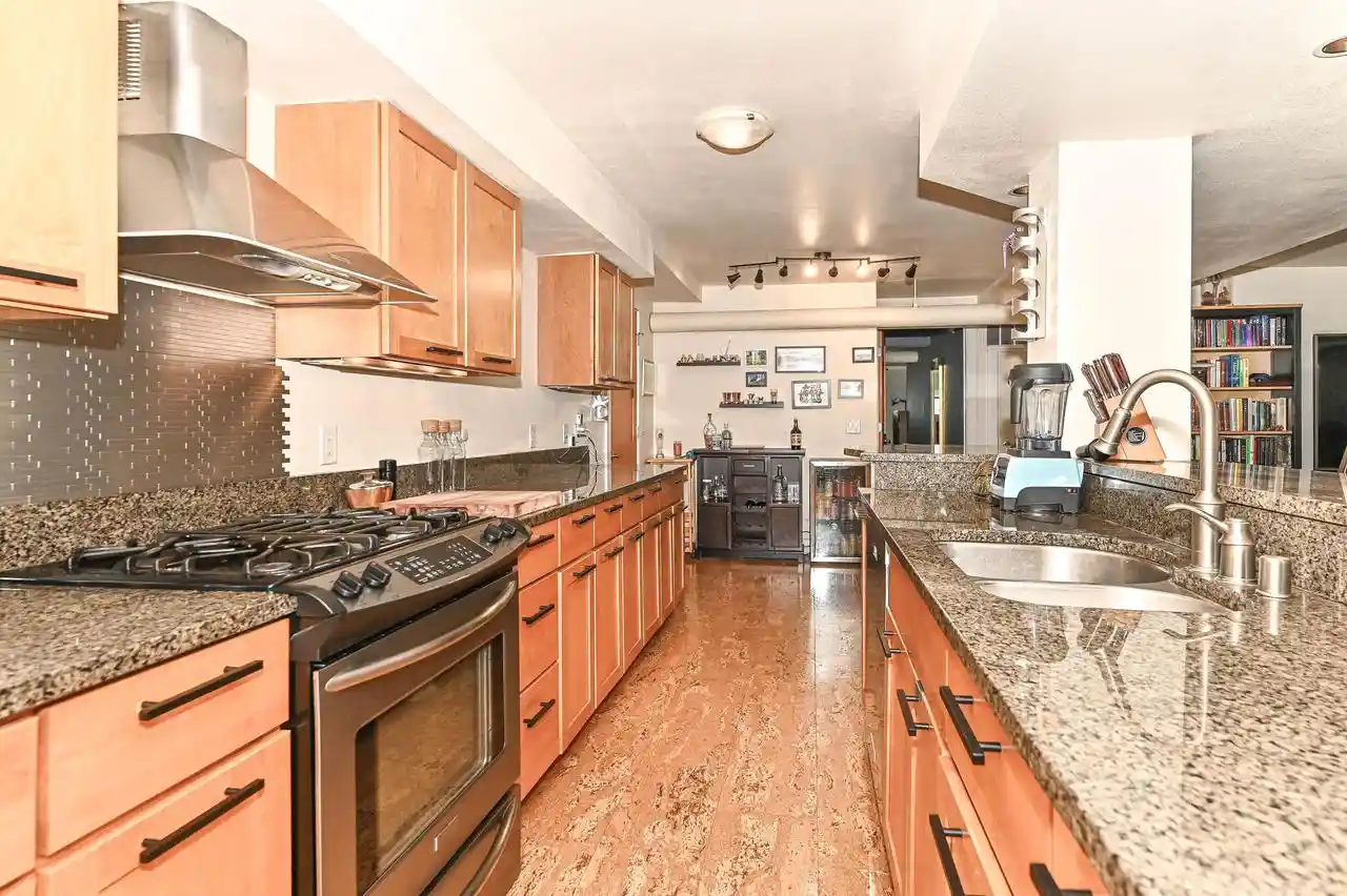 Homes for sale in Milwaukee, WI | 1904 N Farwell Avenue Avenue #N, Milwaukee, WI 53202 | MLS# 1956621