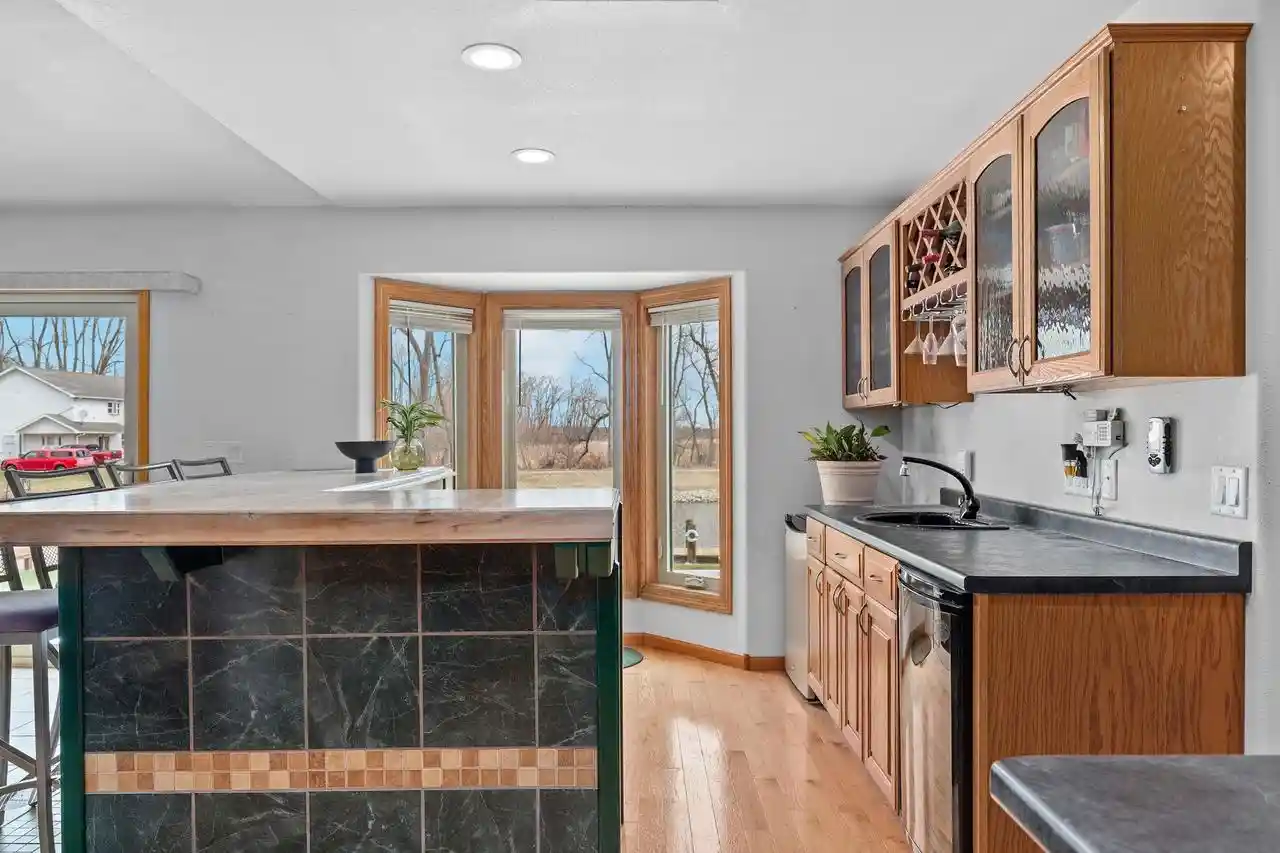 Photo 4 of Single family home for sale at 6454 Sunshine Harbour Dr Dr, Winneconne, WI 54986 | MLS# 50323208 | Listing updated on 2026-09-14