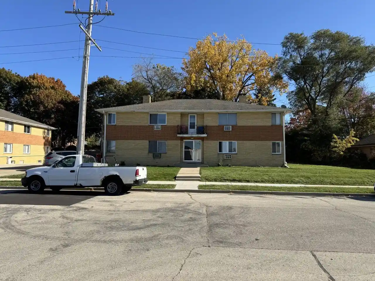 2nd image of 3111 Wheelock Dr Dr, Racine, WI 53405 | MLS# 1956743