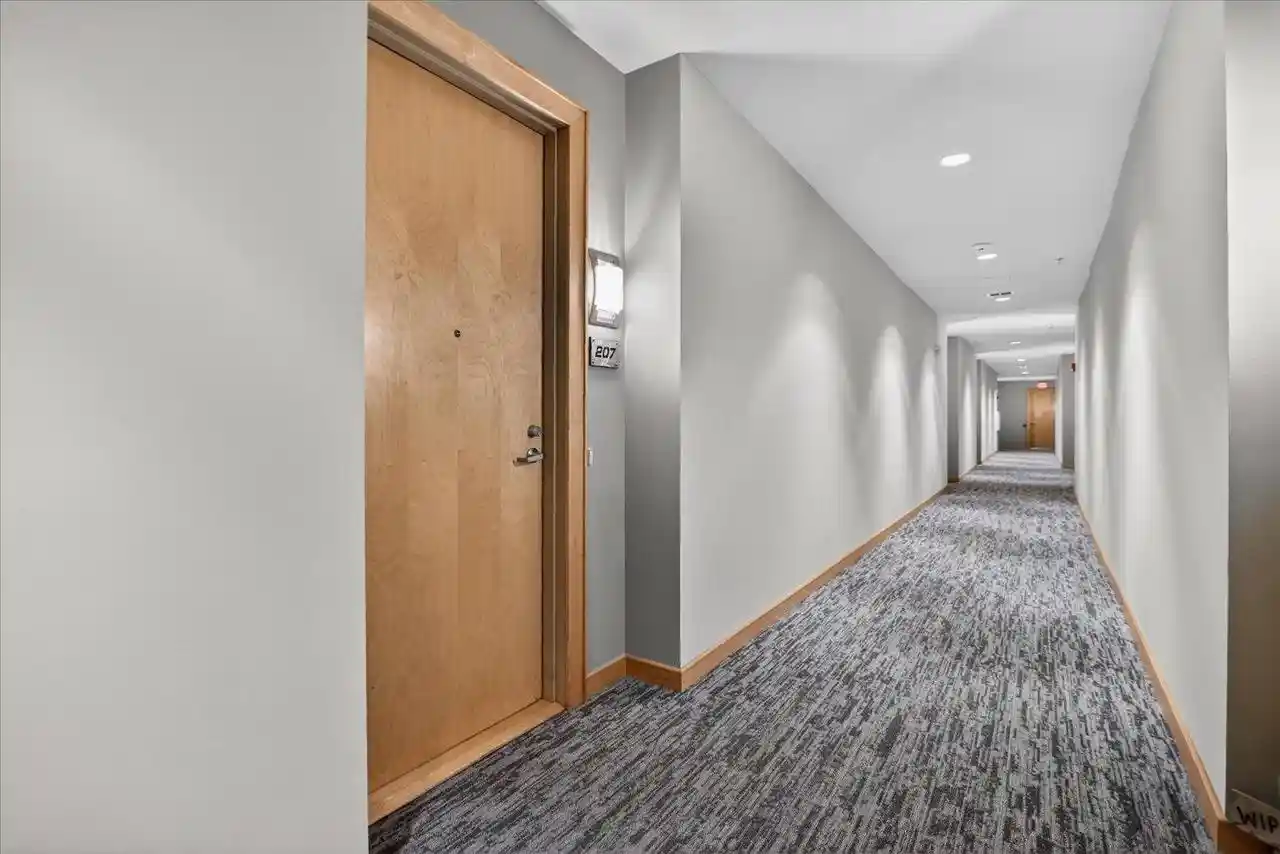 2nd image of 615 W Main St St, Madison, WI 53703