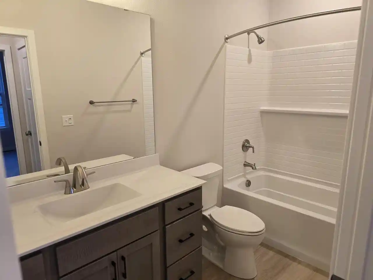 5th image of 1565 Patton Dr Dr, Hartford, WI 53027 | MLS# 1956822