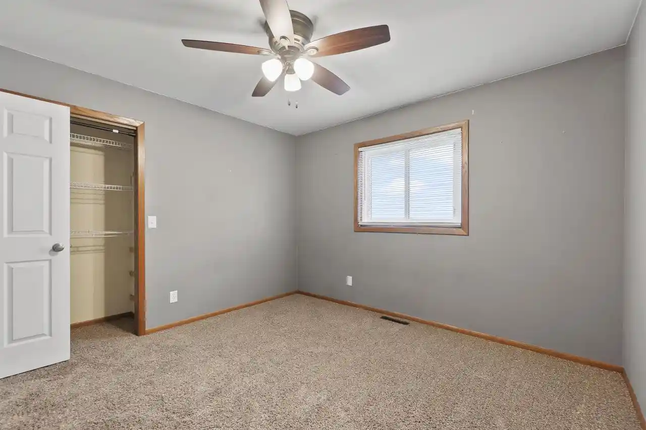 Homes for sale in North Fond Du Lac, WI | 1519 Fairlawn Avenue Avenue, North Fond Du Lac, WI 54937 | MLS# 50323280