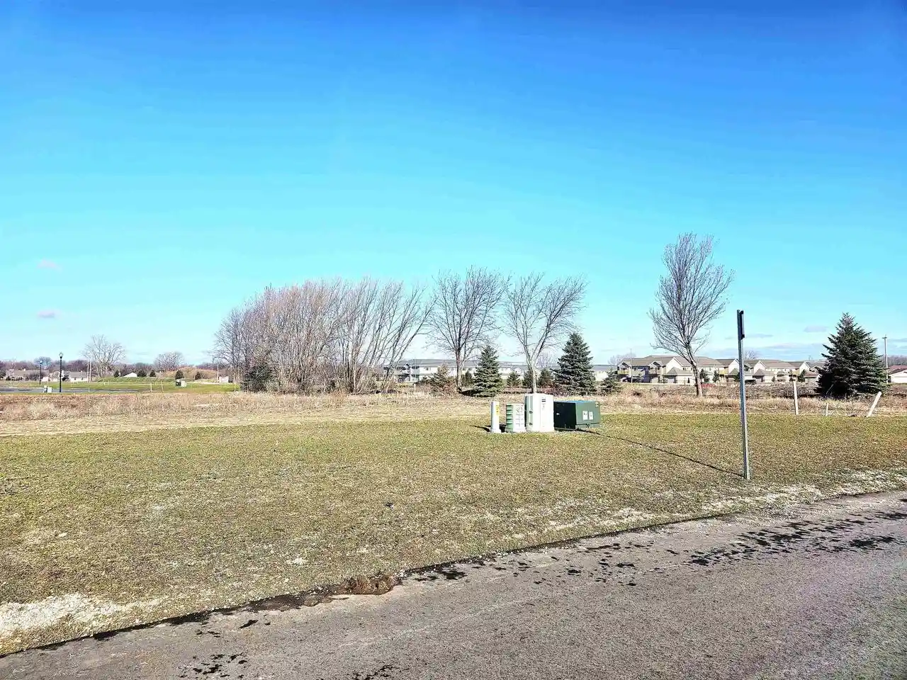 Homes for sale in Appleton, WI | 3400 S Vail Lane Lane, Appleton, WI 54915 | MLS# 50323259