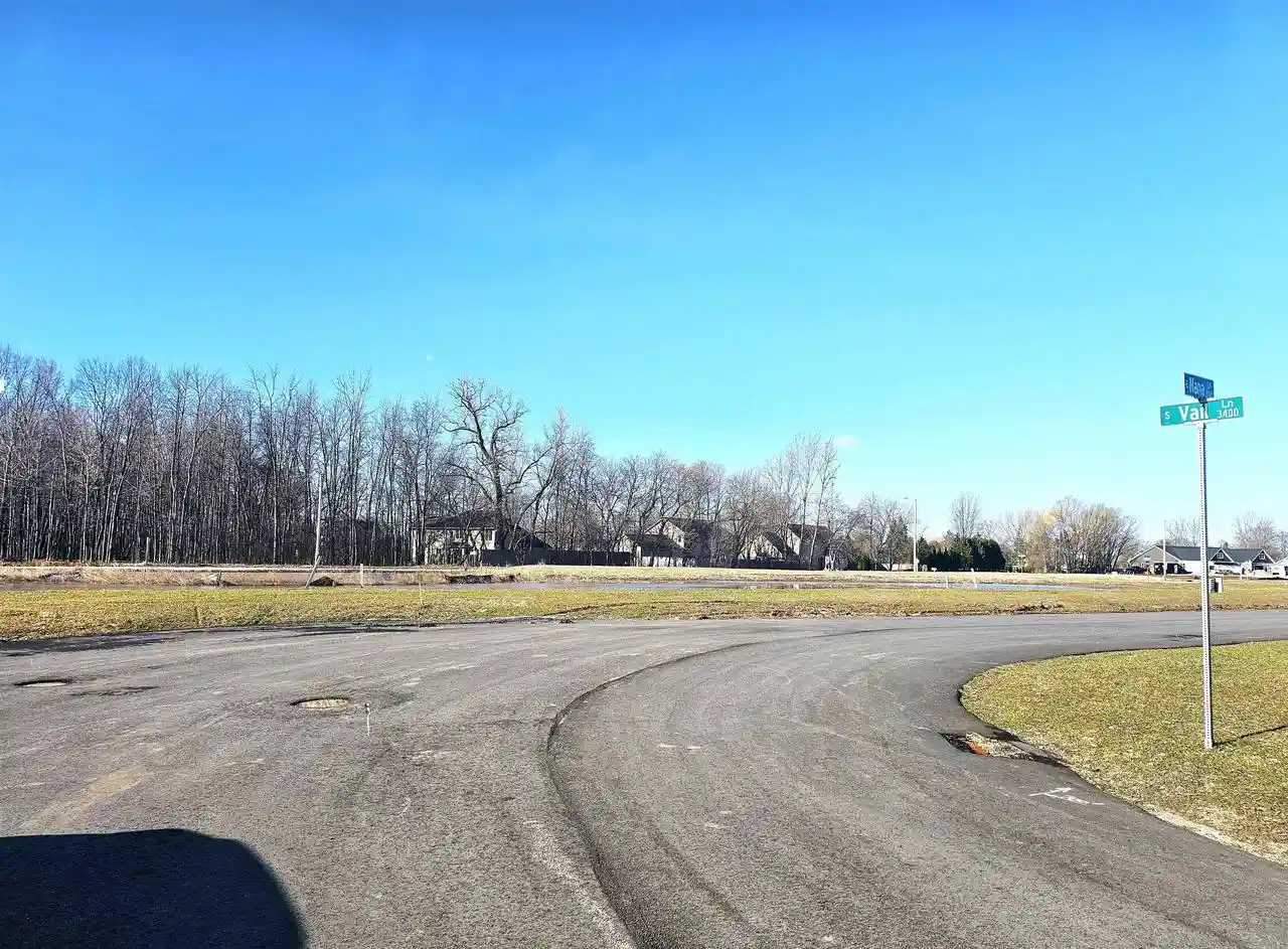 Homes for sale in Appleton, WI | 3366 S Vail Lane Lane, Appleton, WI 54915 | MLS# 50323260