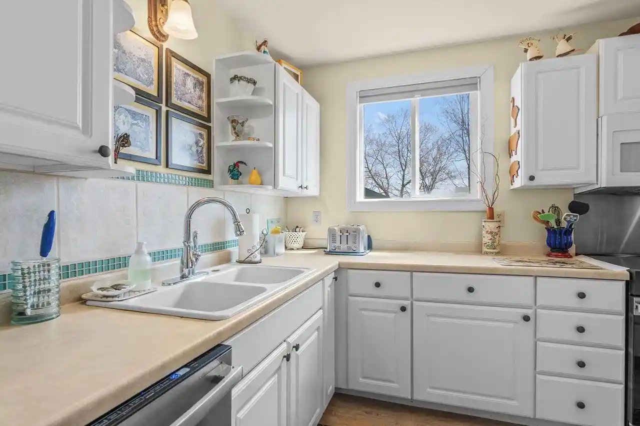 Homes for sale in Merrimac, WI | S6185 Blf Rd Rd, Merrimac, WI 53561