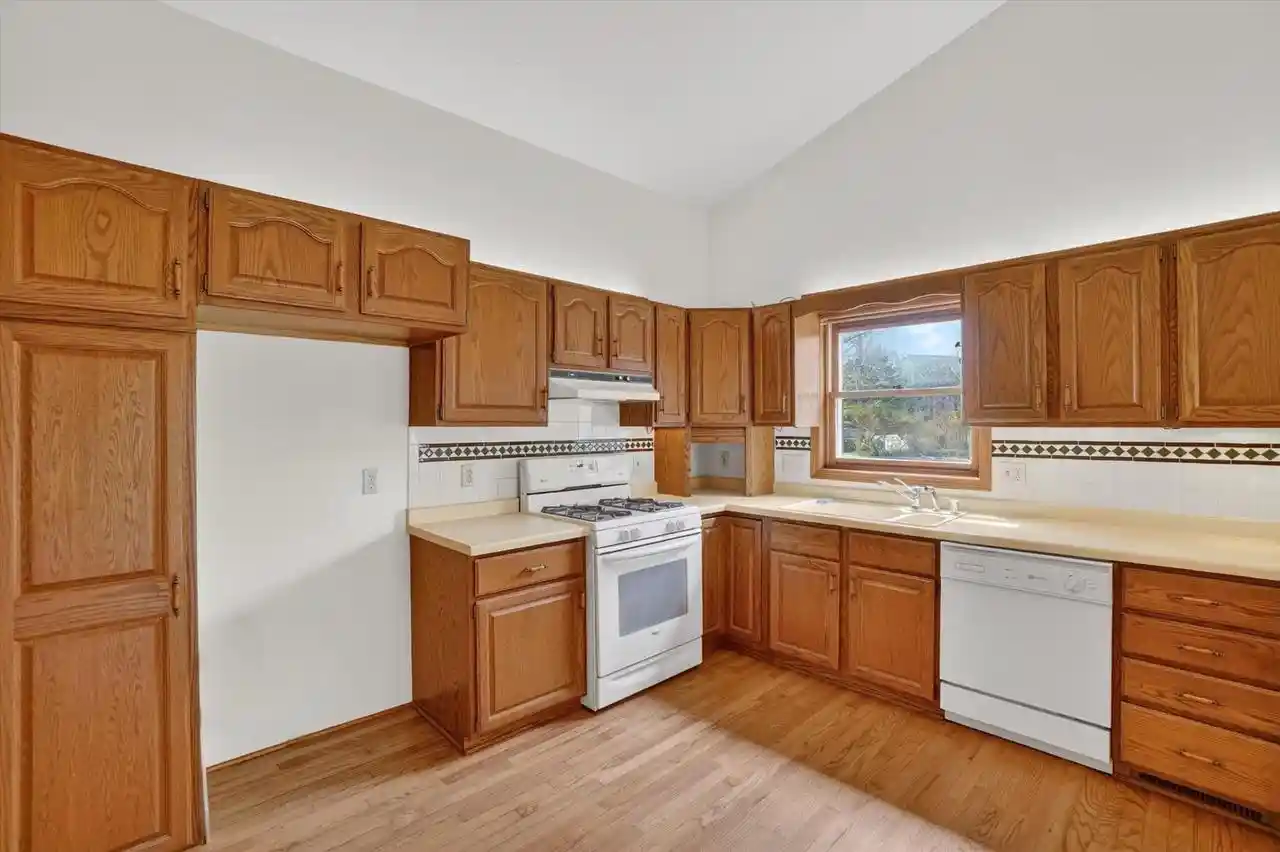 Homes for sale in West Bend, WI | 224 Deer Ridge Dr Dr, West Bend, WI 53095 | MLS# 2020268