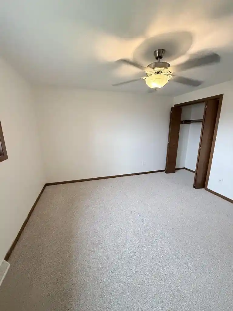 Homes for sale in Oshkosh, WI | 2519 Fond Du Lac Road Road, Oshkosh, WI 54902 | MLS# 50323356