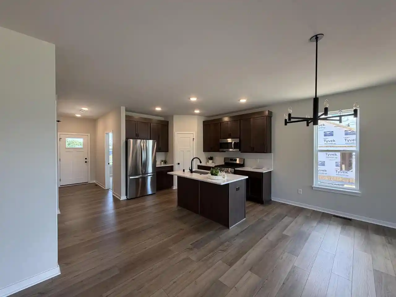 Homes for sale in Germantown, WI | N101W16770 Gunflint Trail Trail, Germantown, WI 53022 | MLS# 1957013