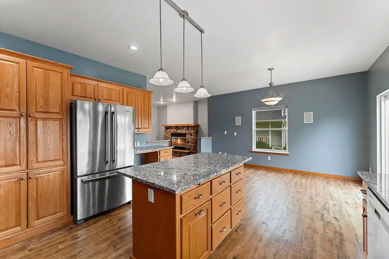 3rd image of 515 Winding Waters Way Way, De Pere, WI 54115 | MLS# 50323365