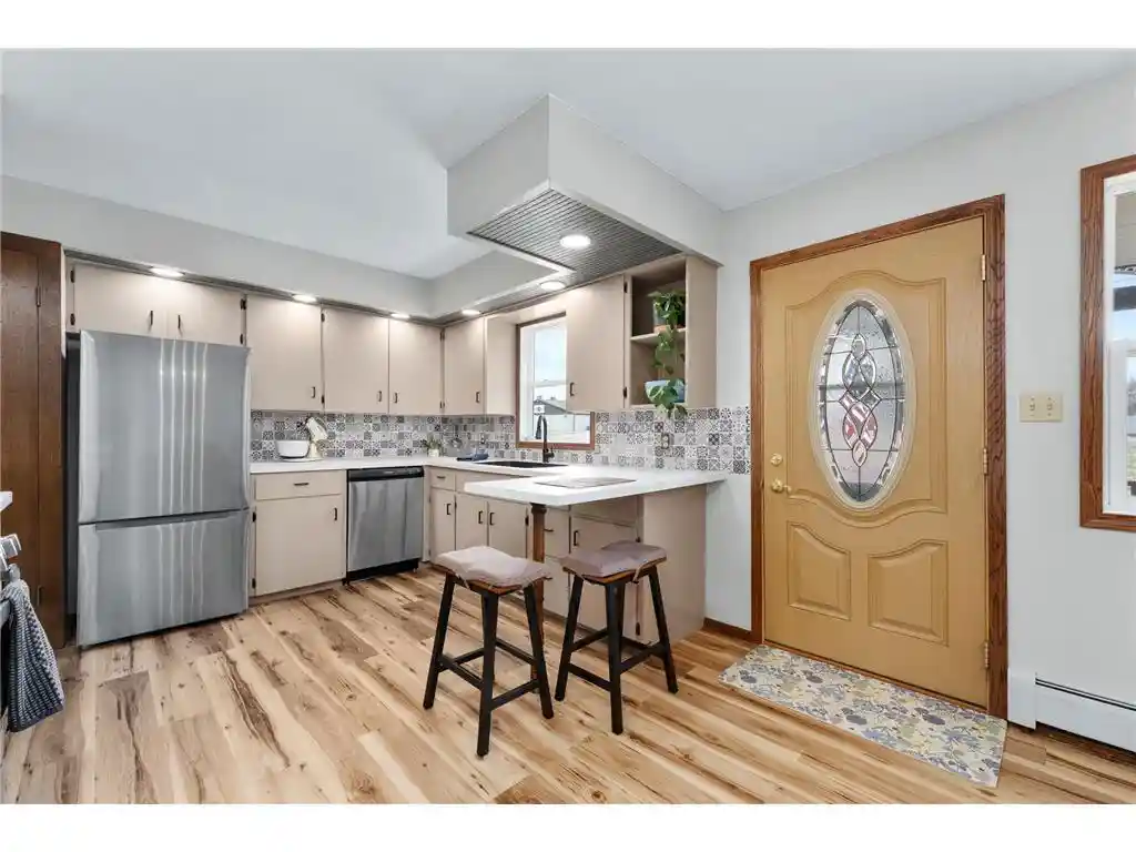 2nd image of 901 Wisconsin Avenue Avenue, Rice Lake, WI 54868 | MLS# 7052092
