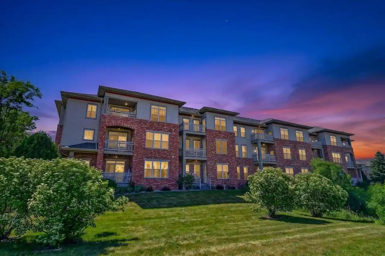 Listing Photo 2 - Condo for sale in building located at 6402 Milwaukee St St, Madison, WI 53718 - Unit #203