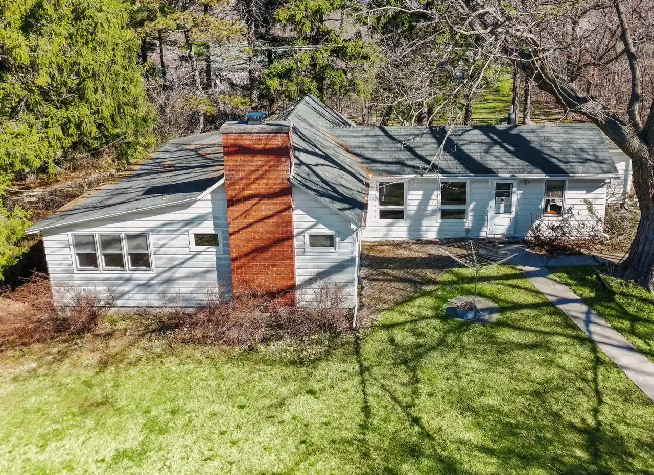 Homes for sale in Lake Geneva, WI | W3676 Hwy 50, Lake Geneva, WI 53147 | MLS# 1957222