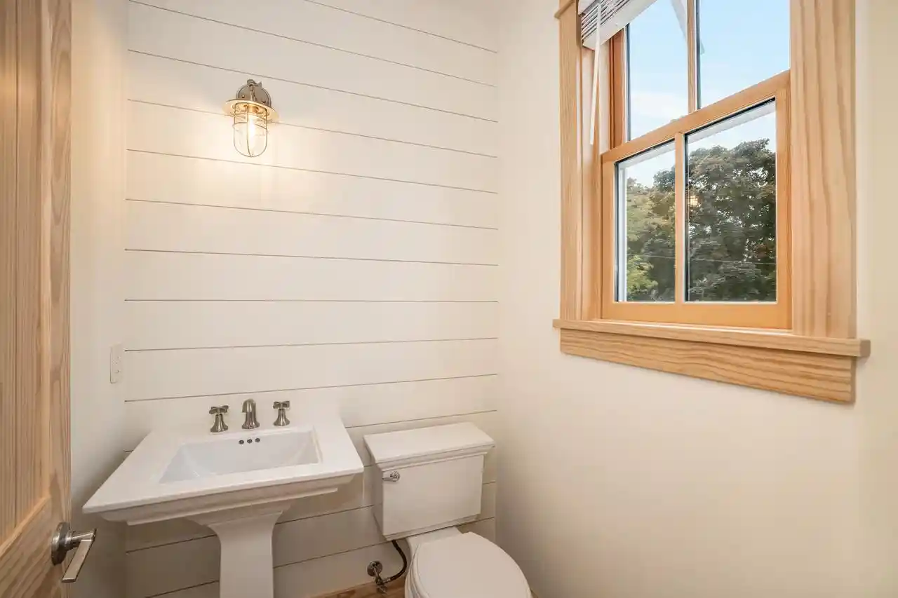 Homes for sale in Cedarburg, WI | N52w6296 8 Mill Street Street #N52W6298, Cedarburg, WI 53012 | MLS# 1957284