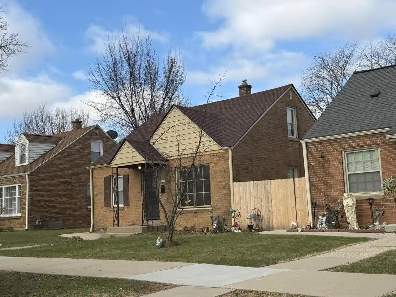 Photo 3 of Sale Pending at 3887 N 56th Street Street, Milwaukee, WI 53216 | MLS# 1957330 | Listing updated on 2026-06-24