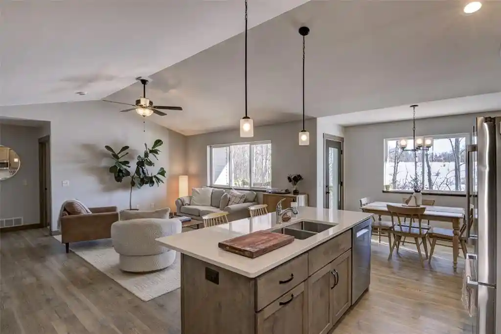 2nd image of 506 Hagman Street Street #25, Eau Claire, WI 54703 | MLS# 1599915