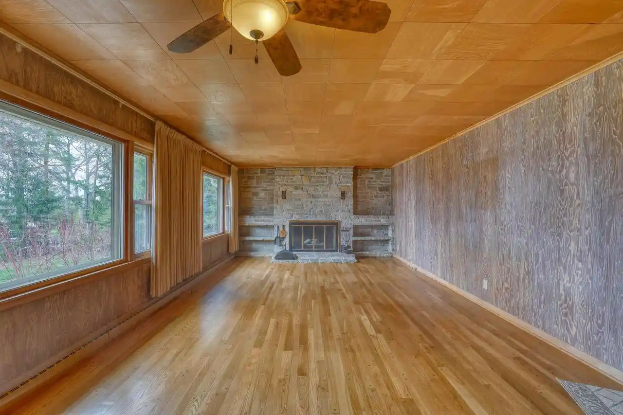 3rd image of 3513 Ridge Dr Dr #3507, Hartland, WI 53029 | MLS# 1957356