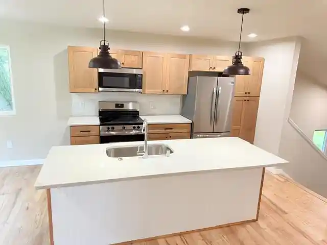19th image of 308 2nd Street Street, Brooklyn, WI 53521 | MLS# 2020450