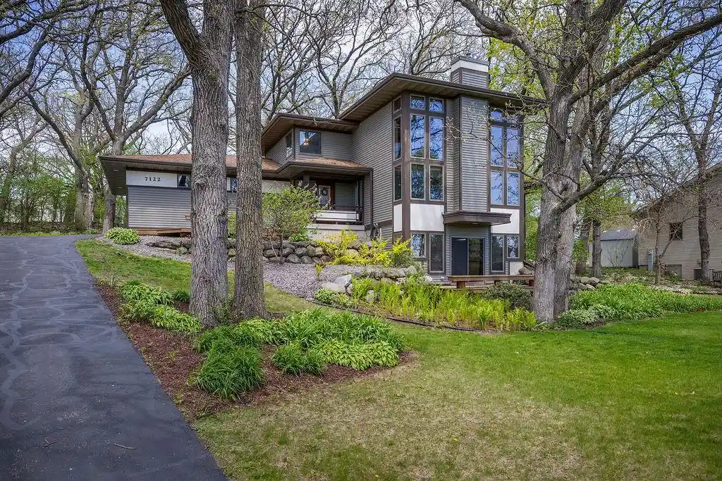 1st image of 7122 Birchstone Dr Dr, Madison, WI 53719 | MLS# 2020469